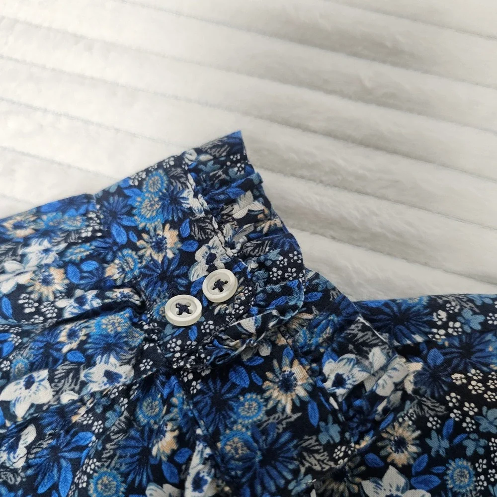 Talbots‎ Floral Pintuck Blouse Womens L Blue 100% Cotton Boho Cottagecore Spring